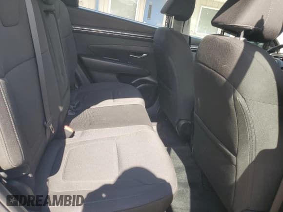 ✅ 2022 Hyundai Tucson SE • VIN: 5NMJACAE8NH031890 • Lot: 86123635. Listed on Copart with 44,956 mi. Free auction sales archive from the USA and detailed vehicle history report at DreamBid. Image 11.