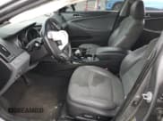 ✅ 2013 Hyundai Sonata SE • VIN: 5NPEC4AC9DH770123 • Lot: 47869264. Listed on Copart with 127,454 mi. Free auction sales archive from the USA and detailed vehicle history report at DreamBid. Image 7.