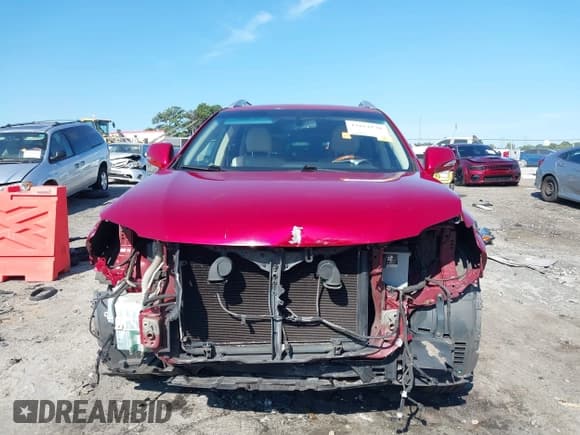 ✅ 2011 Lexus RX 350 • VIN: JTJBK1BA5B2015127 • Lot: 43164178. Listed on IAAI with 184,954 mi. Free auction sales archive from the USA and detailed vehicle history report at DreamBid. Image 13.