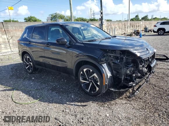 ✅ 2024 Mitsubishi Outlander SE • VIN: JA4J4VA85RZ045030 • Lot: 90113515. Wystawiony na Copart z przebiegiem 38 502 mil. Bezpłatny archiwum sprzedaży aukcyjnych z USA i szczegółowy raport historii pojazdu na DreamBid. Zdjęcie 4.