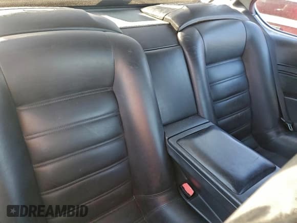 ✅ 1987 BMW 6 Series 635CSi • VIN: WBAEC8405H0614606 • Лот: 96278935. Опубликован ранее на Copart с пробегом 153 281 миль. Бесплатный доступ к архиву аукционных продаж из США и подробный отчёт об истории автомобиля на DreamBid. Изображение 10.