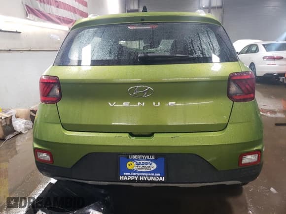 ✅ 2020 Hyundai Venue SEL • VIN: KMHRC8A3XLU027012 • Lot: 45760145. Listed on Copart with 62,566 mi. Free auction sales archive from the USA and detailed vehicle history report at DreamBid. Image 6.