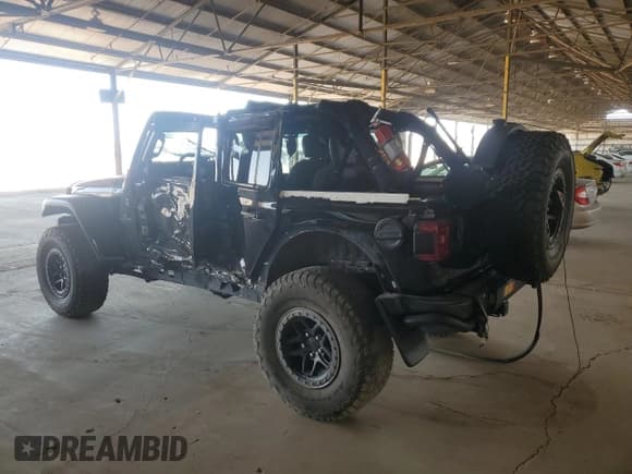 ✅ 2021 Jeep Wrangler Unlimited Rubicon • VIN: 1C4HJXFG1MW729527 • Лот: 85332235. Опубликован ранее на Copart с пробегом 32 705 миль. Бесплатный доступ к архиву аукционных продаж из США и подробный отчёт об истории автомобиля на DreamBid. Изображение 2.