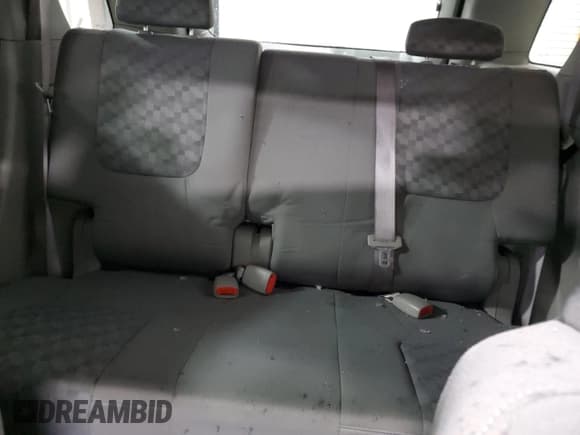 ✅ 2007 Chevrolet Equinox LS • VIN: 2CNDL23F576064570 • Лот: 72249434. Опубликован ранее на Copart с пробегом 110 757 миль. Бесплатный доступ к архиву аукционных продаж из США и подробный отчёт об истории автомобиля на DreamBid. Изображение 10.