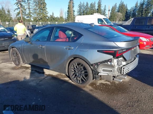 ✅ 2023 Lexus IS 500 F Sport Performance • VIN: JTHAP1D28P5003497 • Lot: 41676075. Wystawiony na IAAI z przebiegiem 13 084 mil. Bezpłatny archiwum sprzedaży aukcyjnych z USA i szczegółowy raport historii pojazdu na DreamBid. Zdjęcie 3.