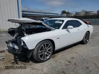 2023 Dodge Challenger R/T с VIN 2C3CDZBT8PH504190, выставлен на аукционе Copart как лот 51422425 с пробегом 50 028 миль миль и Списание • Salvage title. История ставок и продаж доступна на DreamBid. Изображение 1.