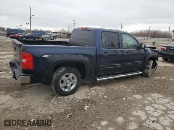✅ 2010 Chevrolet Silverado 1500 1HY • VIN: 3GCXKUEJ0AG131282 • Lot: 49652055. Listed on Copart with 209,901 mi. Free auction sales archive from the USA and detailed vehicle history report at DreamBid. Image 3.