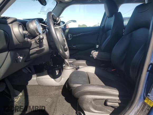 ✅ 2016 MINI Hardtop 4 Door S • VIN: WMWXU3C55G2D29125 • Lot: 50220615. Listed on Copart with 58,681 mi. Free auction sales archive from the USA and detailed vehicle history report at DreamBid. Image 7.