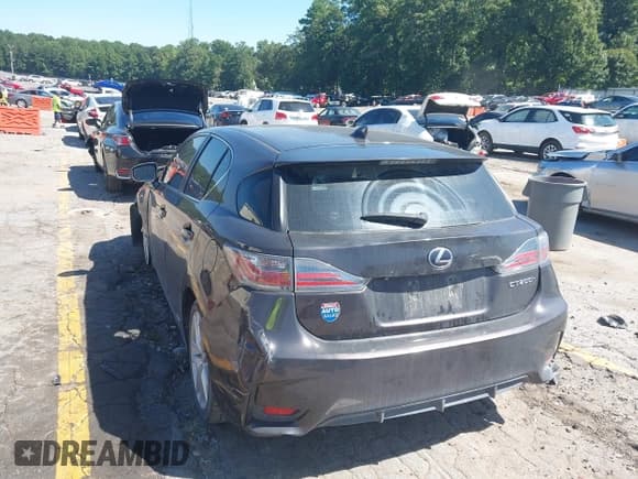 ✅ 2015 Lexus CT 200h • VIN: JTHKD5BH3F2235081 • Lot: 43080949. Wystawiony na IAAI z przebiegiem Nie podano. Bezpłatny archiwum sprzedaży aukcyjnych z USA i szczegółowy raport historii pojazdu na DreamBid. Zdjęcie 3.