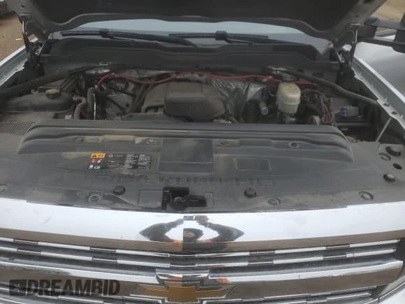 ✅ 2015 Chevrolet Silverado 2500HD LT • VIN: 1GC1KVEG4FF109827 • Lot: 54712205. Wystawiony na Copart z przebiegiem 268 800 mil. Bezpłatny archiwum sprzedaży aukcyjnych z USA i szczegółowy raport historii pojazdu na DreamBid. Zdjęcie 11.