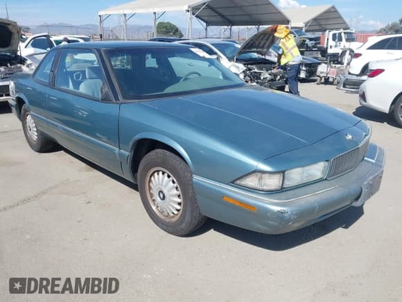 ✅ 1995 Buick Regal Custom • VIN: 2G4WB12L3S1466316 • Лот: 43092025. Опубликован ранее на IAAI с пробегом 117 678 миль. Бесплатный доступ к архиву аукционных продаж из США и подробный отчёт об истории автомобиля на DreamBid. Изображение 1.