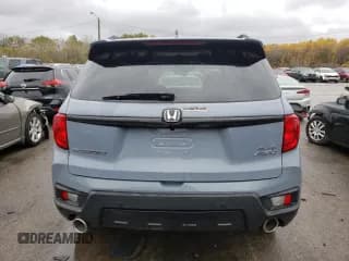 ✅ 2023 Honda Passport Elite • VIN: 5FNYF8H01PB023612 • Lot: 73627503. Listed on Copart with 2,680 mi. Free auction sales archive from the USA and detailed vehicle history report at DreamBid. Image 6.