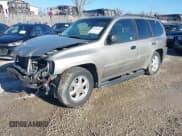 ✅ 2003 GMC Envoy SLE • VIN: 1GKDT13S732168534 • Lot: 38049193. Wystawiony na IAAI z przebiegiem 230 894 mil. Bezpłatny archiwum sprzedaży aukcyjnych z USA i szczegółowy raport historii pojazdu na DreamBid. Zdjęcie 2.