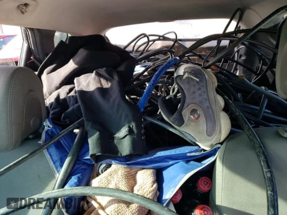 ✅ 2016 Hyundai Santa Fe • VIN: 5XYZU3LB4GG375338 • Лот: 81259263. Опубликован ранее на Copart с пробегом Не указан. Бесплатный доступ к архиву аукционных продаж из США и подробный отчёт об истории автомобиля на DreamBid. Изображение 10.