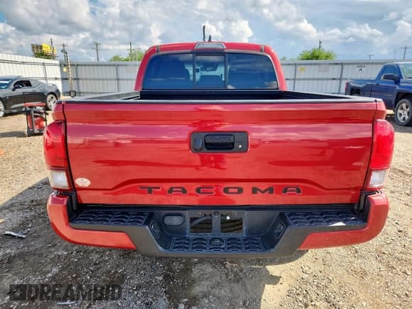 ✅ 2021 Toyota Tacoma SR • VIN: 3TYAX5GN4MT031144 • Лот: 80266065. Опубликован ранее на Copart с пробегом 68 941 миль. Бесплатный доступ к архиву аукционных продаж из США и подробный отчёт об истории автомобиля на DreamBid. Изображение 6.