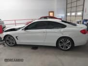 ✅ 2015 BMW 4 Series 435i • VIN: WBA3R1C50FK193678 • Lot: 41603410. Wystawiony na IAAI z przebiegiem 118 318 mil. Bezpłatny archiwum sprzedaży aukcyjnych z USA i szczegółowy raport historii pojazdu na DreamBid. Zdjęcie 14.