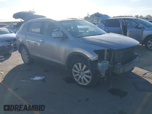 ✅ 2008 Mazda CX-9 Sport • VIN: JM3TB28A780161738 • Лот: 43644677. Опубликован ранее на IAAI с пробегом 239 742 миль. Бесплатный доступ к архиву аукционных продаж из США и подробный отчёт об истории автомобиля на DreamBid. Изображение 1.