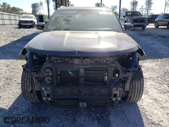 ✅ 2022 Ford Explorer King Ranch • VIN: 1FM5K7LC4NGA71016 • Lot: 76548944. Wystawiony na Copart z przebiegiem 60 231 mil. Bezpłatny archiwum sprzedaży aukcyjnych z USA i szczegółowy raport historii pojazdu na DreamBid. Zdjęcie 5.