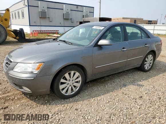 ✅ 2009 Hyundai Sonata SE • VIN: 5NPEU46F39H524935 • Lot: 71834925. Listed on Copart with 151,711 mi. Free auction sales archive from the USA and detailed vehicle history report at DreamBid. Image 1.
