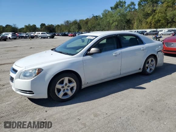 ✅ 2009 Chevrolet Malibu 1LS • VIN: 1G1ZG57B994168970 • Lot: 74107274. Listed on Copart with 158,253 mi. Free auction sales archive from the USA and detailed vehicle history report at DreamBid. Image 1.
