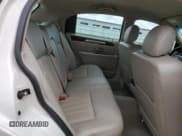 ✅ 2007 Lincoln Town Car Signature • VIN: 1LNHM81W27Y623751 • Lot: 71100975. Listed on Copart with 94,321 mi. Free auction sales archive from the USA and detailed vehicle history report at DreamBid. Image 10.