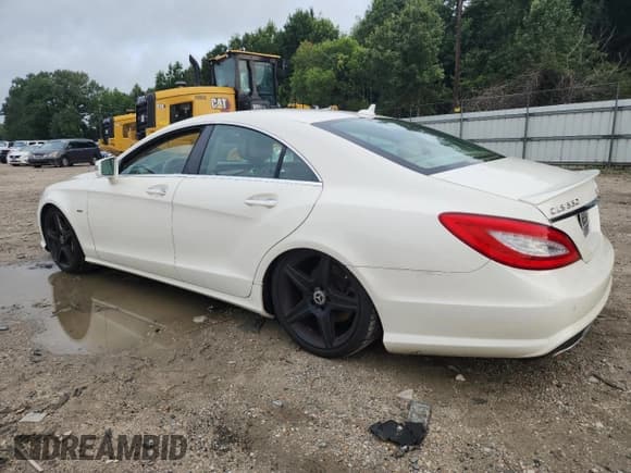 ✅ 2012 Mercedes-Benz CLS 550 • VIN: WDDLJ9BB5CA045629 • Lot: 64598765. Listed on Copart with 169,067 mi. Free auction sales archive from the USA and detailed vehicle history report at DreamBid. Image 2.