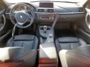 ✅ 2015 BMW 3 Series 328i xDrive • VIN: WBA3G7C52FK480867 • Lot: 85950835. Wystawiony na Copart z przebiegiem 108 686 mil. Bezpłatny archiwum sprzedaży aukcyjnych z USA i szczegółowy raport historii pojazdu na DreamBid. Zdjęcie 8.