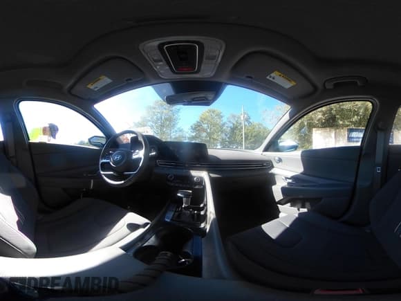 ✅ 2025 Hyundai Elantra SEL Convenience • VIN: KMHLS4DG9SU935756 • Lot: 43623411. Wystawiony na IAAI z przebiegiem 16 630 mil. Bezpłatny archiwum sprzedaży aukcyjnych z USA i szczegółowy raport historii pojazdu na DreamBid. Zdjęcie 19.