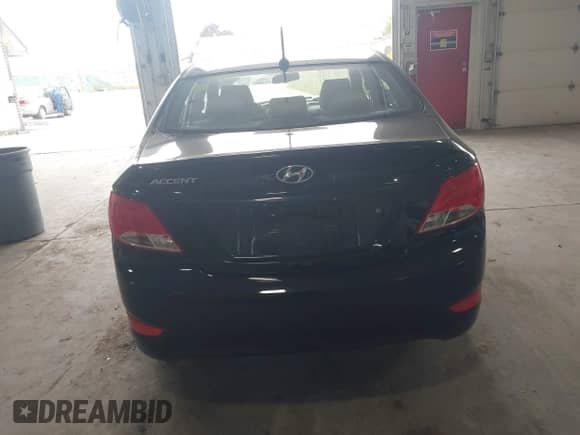 2015 Hyundai Accent GLS с VIN KMHCU4AE8FU824392, выставлен на аукционе IAAI как лот 43217625 с пробегом 131 316 миль миль и . История ставок и продаж доступна на DreamBid. Изображение 16.