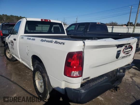 2015 Ram 1500 Tradesman with VIN 3C6JR6DG4FG522338, listed as a Copart auction lot 86081314 with 131,186 mi miles and Salvage title. Bid and sale history available at DreamBid. Image 2.