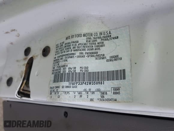 ✅ 2002 Ford Focus LX • VIN: 1FAFP33P42W350981 • Lot: 42245449. Wystawiony na IAAI z przebiegiem Nie podano. Bezpłatny archiwum sprzedaży aukcyjnych z USA i szczegółowy raport historii pojazdu na DreamBid. Zdjęcie 9.