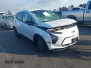 ✅ 2023 Chevrolet Bolt EV 2LT • VIN: 1G1FX6S0XP4207948 • Lot: 41473499. Wystawiony na IAAI z przebiegiem 16 442 mil. Bezpłatny archiwum sprzedaży aukcyjnych z USA i szczegółowy raport historii pojazdu na DreamBid. Zdjęcie 1.