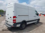 ✅ 2014 Mercedes-Benz Sprinter Cargo • VIN: WD3PE7DC5E5826652 • Лот: 41674834. Опубликован ранее на IAAI с пробегом 213 675 миль. Бесплатный доступ к архиву аукционных продаж из США и подробный отчёт об истории автомобиля на DreamBid. Изображение 4.