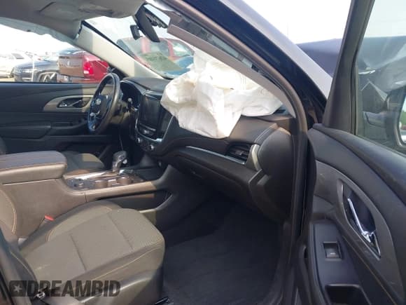 ✅ 2021 Chevrolet Traverse LT Cloth • VIN: 1GNERGKWXMJ151148 • Lot: 42671405. Listed on IAAI with 81,096 mi. Free auction sales archive from the USA and detailed vehicle history report at DreamBid. Image 5.