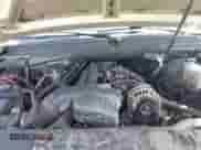 2014 Chevrolet Suburban LT z VIN 1GNSKJE71ER145069, wystawiony jako IAAI lot #41855455 z przebiegiem 197 617 mil mil oraz . Historia ofert i sprzedaży dostępna na DreamBid. Obrazek 10.