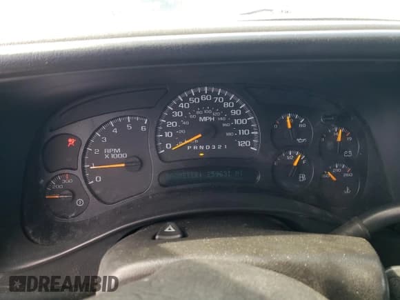 ✅ 2006 Chevrolet Silverado 2500HD Work Truck • VIN: 1GCHC23U56F170848 • Лот: 46299625. Опубликован ранее на Copart с пробегом 259 631 миль. Бесплатный доступ к архиву аукционных продаж из США и подробный отчёт об истории автомобиля на DreamBid. Изображение 9.