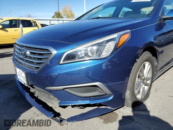 ✅ 2017 Hyundai Sonata SE • VIN: 5NPE24AF4HH583052 • Лот: 65630052. Опубликован ранее на Copart с пробегом 96 674 миль. Бесплатный доступ к архиву аукционных продаж из США и подробный отчёт об истории автомобиля на DreamBid. Изображение 9.