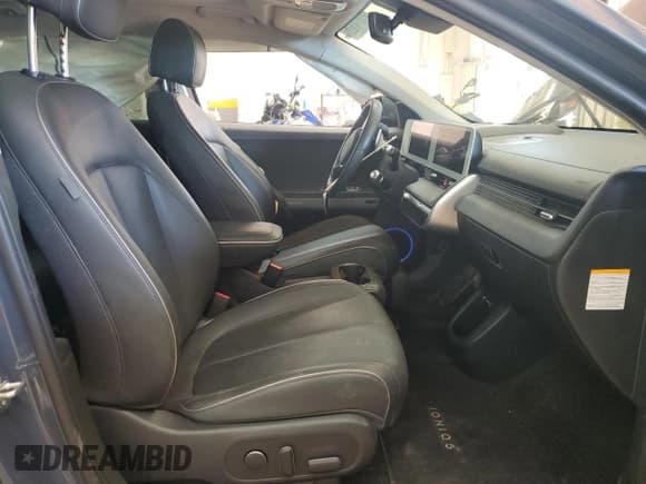 ✅ 2023 Hyundai Ioniq 5 Limited • VIN: KM8KR4AE6PU207748 • Лот: 71871325. Опубликован ранее на Copart с пробегом 50 246 миль. Бесплатный доступ к архиву аукционных продаж из США и подробный отчёт об истории автомобиля на DreamBid. Изображение 7.