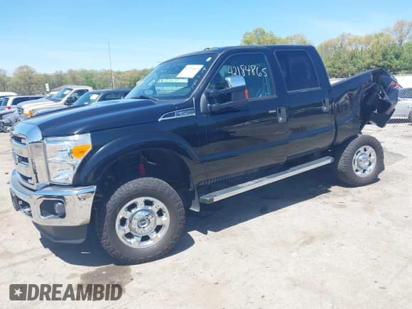 ✅ 2016 Ford F-250 Lariat • VIN: 1FT7W2B68GEA69834 • Lot: 42184865. Listed on IAAI with 62,990 mi. Free auction sales archive from the USA and detailed vehicle history report at DreamBid. Image 2.