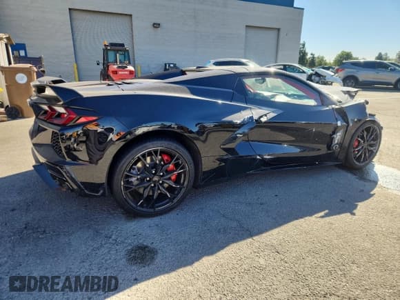 ✅ 2023 Chevrolet Corvette 3LT • VIN: 1G1YC3D41P5101286 • Lot: 82673315. Listed on Copart with 7,383 mi. Free auction sales archive from the USA and detailed vehicle history report at DreamBid. Image 3.