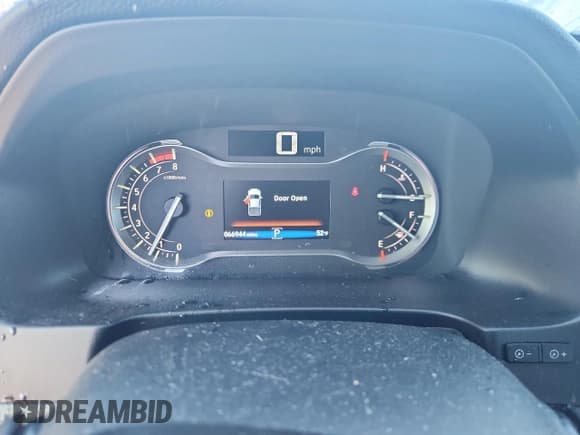 ✅ 2017 Honda Ridgeline RTL-E • VIN: 5FPYK3F7XHB039542 • Lot: 86886975. Listed on Copart with 66,944 mi. Free auction sales archive from the USA and detailed vehicle history report at DreamBid. Image 9.