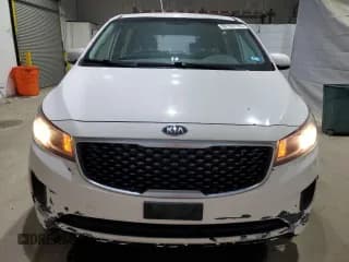 ✅ 2016 Kia Sedona L • VIN: KNDMA5C11G6149752 • Lot: 92161135. Listed on Copart with 179,996 mi. Free auction sales archive from the USA and detailed vehicle history report at DreamBid. Image 5.