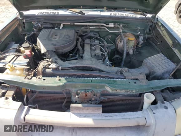 ✅ 2001 Nissan Frontier XE • VIN: 1N6DD26S51C352305 • Lot: 72092465. Listed on Copart with 405,654 mi. Free auction sales archive from the USA and detailed vehicle history report at DreamBid. Image 11.