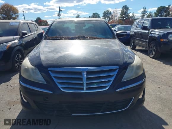 ✅ 2013 Hyundai Genesis 3.8L • VIN: KMHGC4DD0DU247961 • Lot: 43674155. Listed on IAAI with 348,465 mi. Free auction sales archive from the USA and detailed vehicle history report at DreamBid. Image 12.