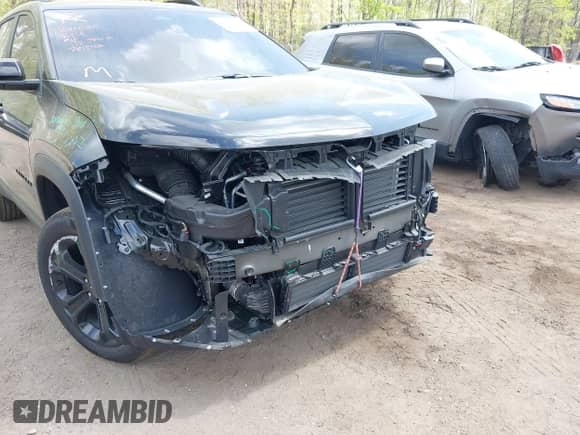 2025 Chevrolet Equinox AWD LT с VIN 3GNAXPEG0SL173366, выставлен на аукционе IAAI как лот 42049358 с пробегом 1 427 миль миль и . История ставок и продаж доступна на DreamBid. Изображение 6.