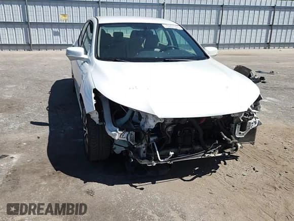 ✅ 2015 Honda Accord • VIN: 1HGCR6F38FA012263 • Lot: 70267925. Wystawiony na Copart z przebiegiem 218 120 mil. Bezpłatny archiwum sprzedaży aukcyjnych z USA i szczegółowy raport historii pojazdu na DreamBid. Zdjęcie 14.