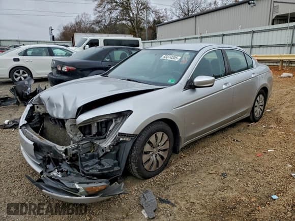 ✅ 2012 Honda Accord LX • VIN: 1HGCP2F36CA177111 • Лот: 93374305. Опубликован ранее на Copart с пробегом 224 185 миль. Бесплатный доступ к архиву аукционных продаж из США и подробный отчёт об истории автомобиля на DreamBid. Изображение 1.