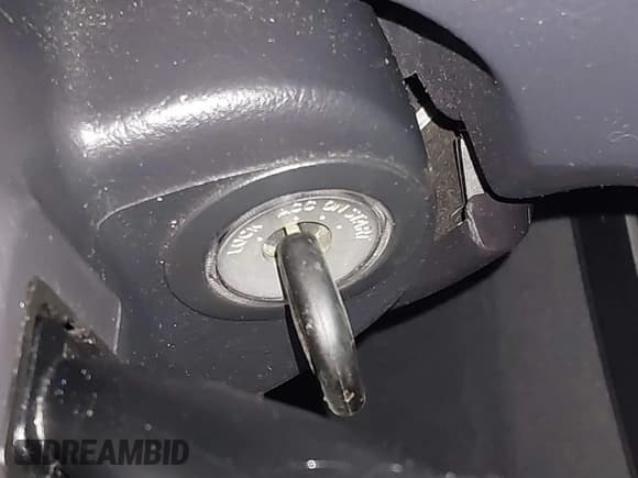 ✅ 2005 Hyundai Elantra GLS • VIN: KMHDN56D65U164794 • Lot: 41574957. Wystawiony na IAAI z przebiegiem 55 747 mil. Bezpłatny archiwum sprzedaży aukcyjnych z USA i szczegółowy raport historii pojazdu na DreamBid. Zdjęcie 11.