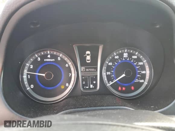 2013 Hyundai Azera с VIN KMHFH4JGXDA322646, выставлен на аукционе Copart как лот 46629495 с пробегом 187 332 миль миль и Чистый • Clean title. История ставок и продаж доступна на DreamBid. Изображение 9.