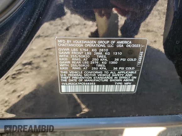 ✅ 2023 Volkswagen Atlas SE • VIN: 1V2JR2CA7PC548353 • Lot: 68170675. Wystawiony na Copart z przebiegiem 33 285 mil. Bezpłatny archiwum sprzedaży aukcyjnych z USA i szczegółowy raport historii pojazdu na DreamBid. Zdjęcie 13.